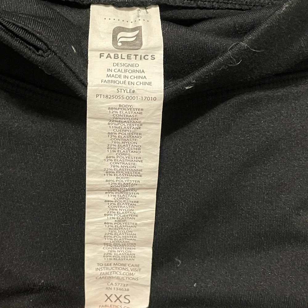 Fabletics- XXS Black Leggings - With Zippers at bottoms - Picture 5 of 5